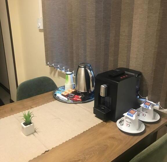 Deluxe Appartement met 1 Slaapkamer, Sofia Family House   Free Parking