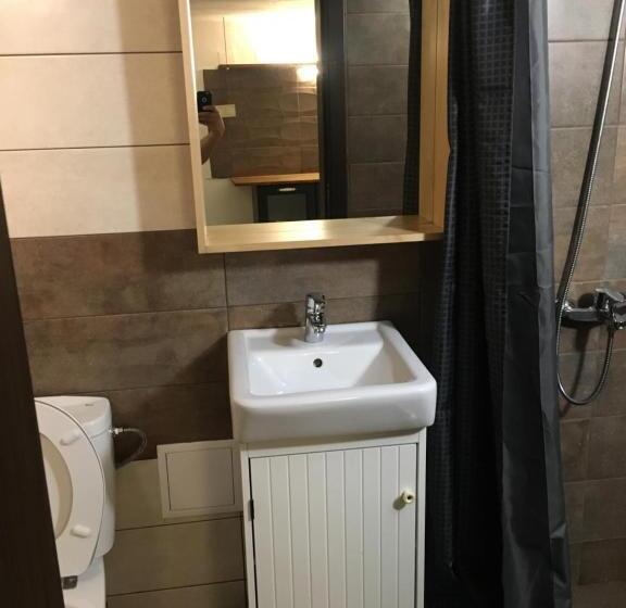 Appartement op de Begane Grond met 1 Slaapkamer, Sofia Family House   Free Parking