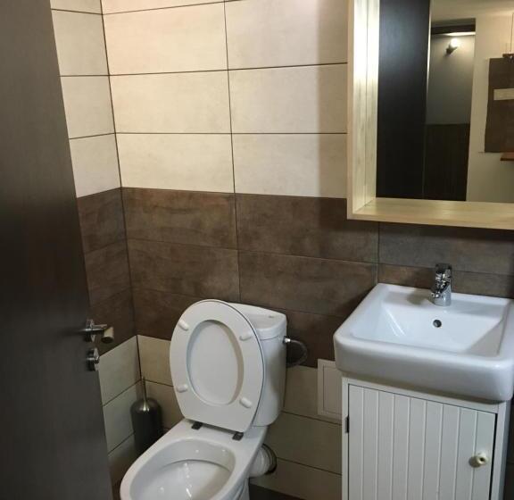 Appartement op de Begane Grond met 1 Slaapkamer, Sofia Family House   Free Parking