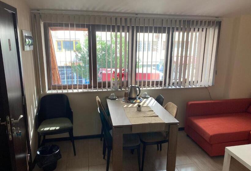 Superior Appartement met 1 Slaapkamer, Sofia Family House   Free Parking