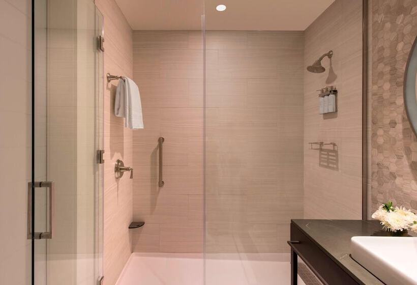 غرفة قياسية سرير مزدوج, The Elizabeth Hotel, Autograph Collection