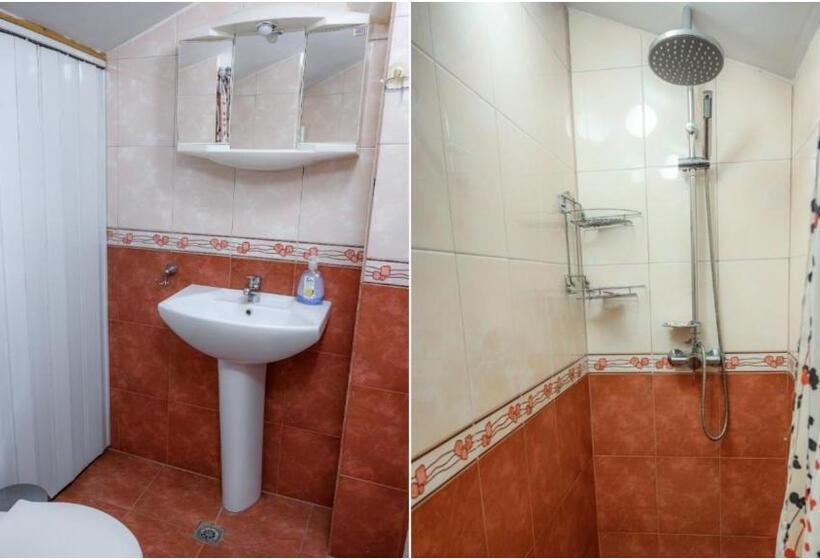 带阳台标准四人间, Guest House Angelkovi