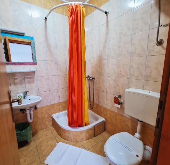 اتاق استاندارد سه نفره, Guest House Davorka