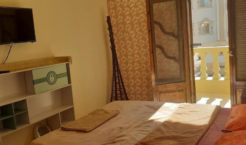 اتاق لوکس با بالکن, Villamar Sea View Rooms & Apartments