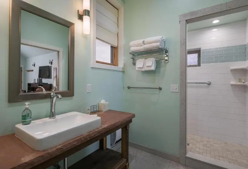 Standard-bungalow, Moab Springs Ranch