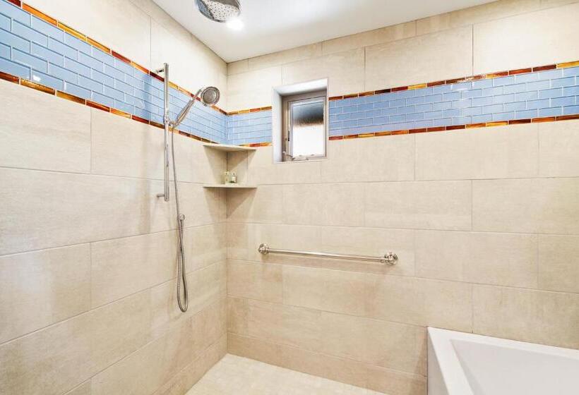 豪华洋房, Moab Springs Ranch