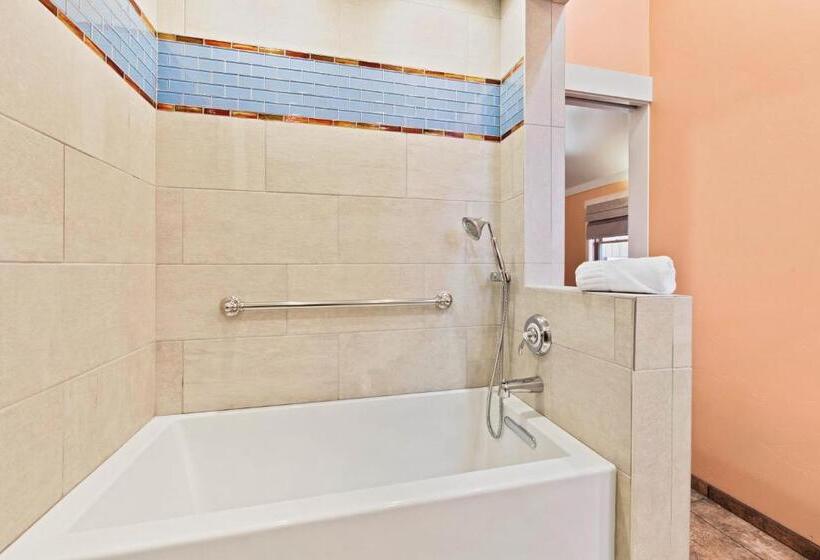 豪华洋房, Moab Springs Ranch