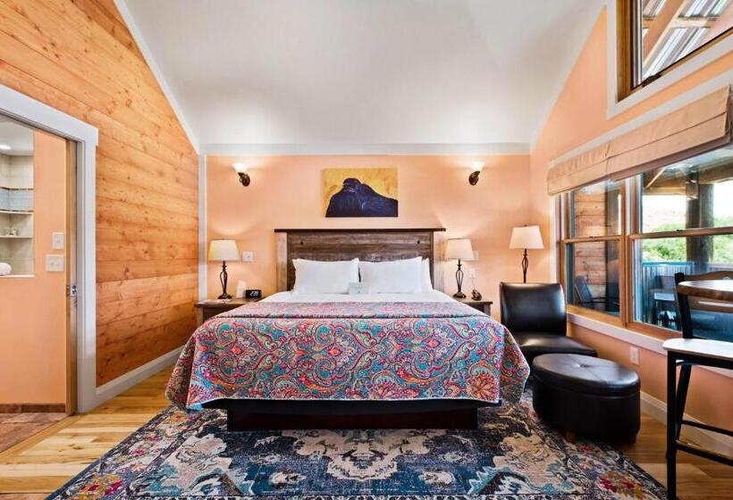 豪华洋房, Moab Springs Ranch