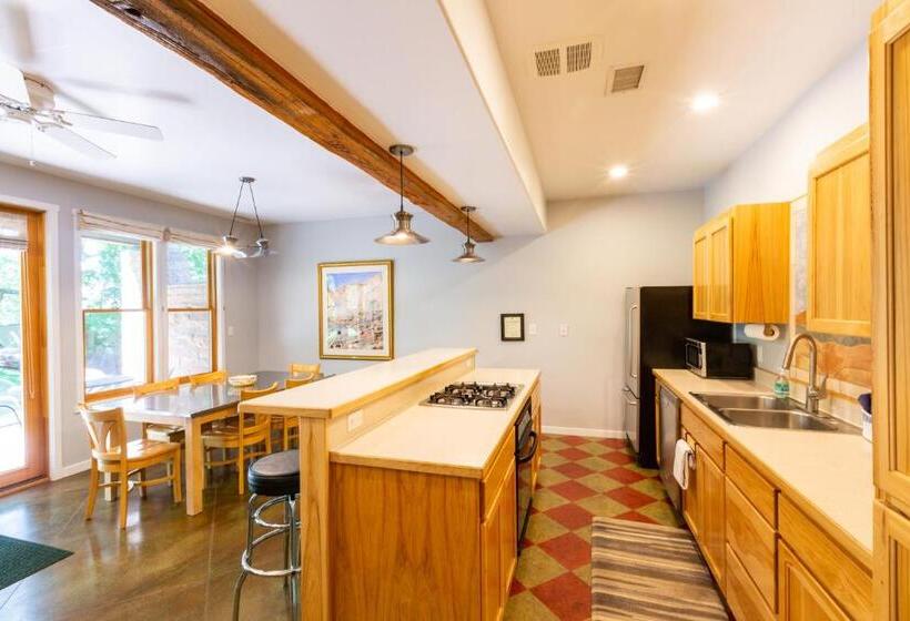 2间卧室的房子, Moab Springs Ranch