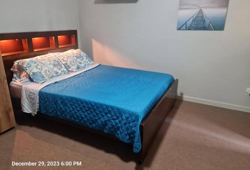 اتاق لوکس, Sandcastle Beach Apartments