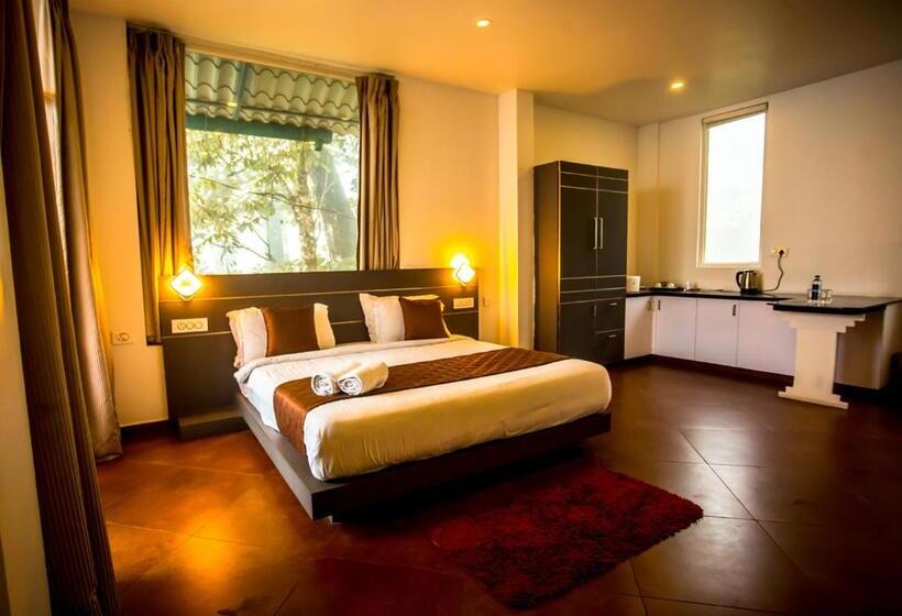 デラックススイート, Areva Inn Plantation Resort Munnar With Pool By Voye Homes