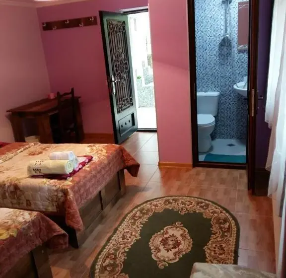 اتاق استاندارد با چشم‌انداز باغ, Guest House Panda