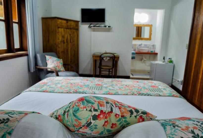 デラックスルーム, Pousada Casa Da Colina