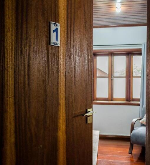 デラックスルーム, Pousada Casa Da Colina