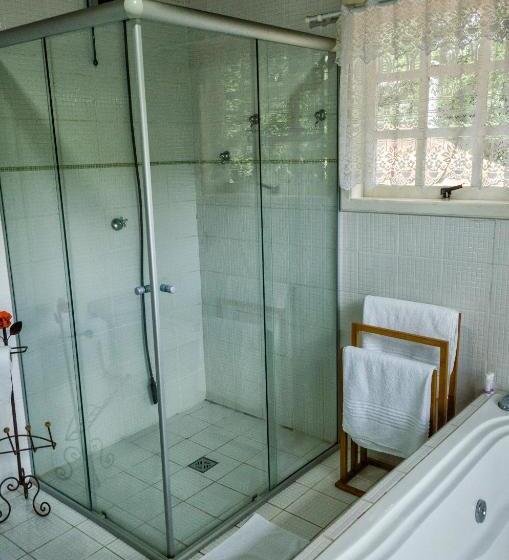 バスタブ付きスタンダードルーム, Pousada Casa Da Colina