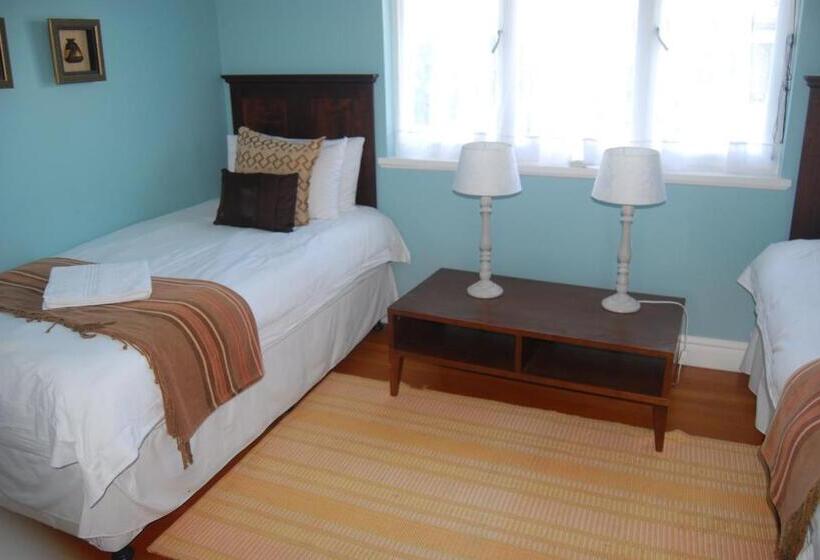 חדר דלוקס, De Charmoy Riverside