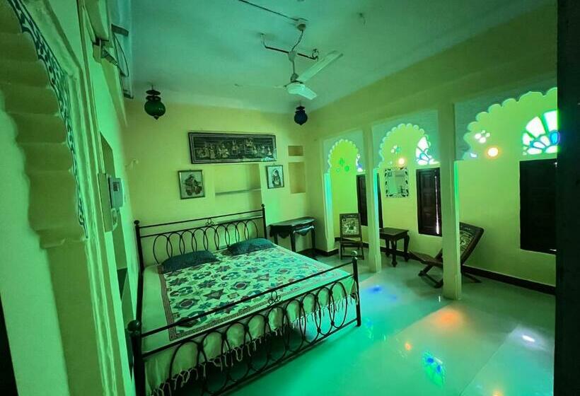 اتاق استاندارد, Nukkad Guest House