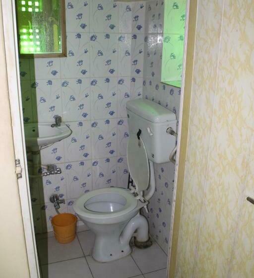 اتاق استاندارد, Nukkad Guest House