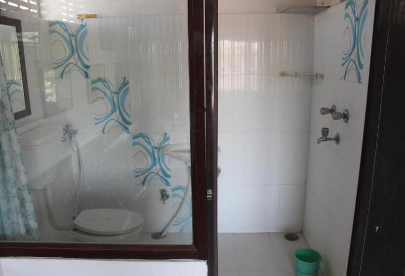 Quarto Estandar Vista Lago, Nukkad Guest House