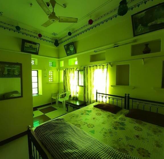 Quarto Estandar, Nukkad Guest House