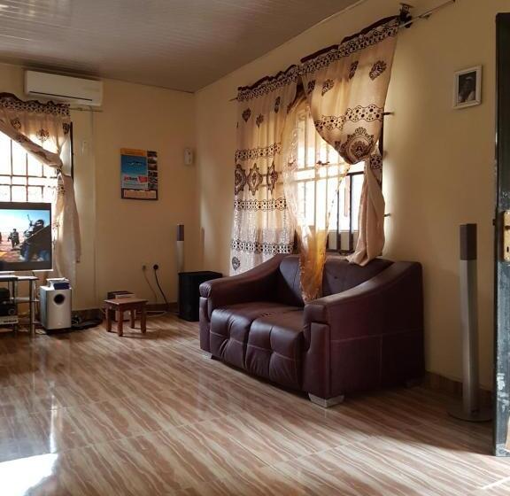 آپارتمان 1 خوابه, Edo Home