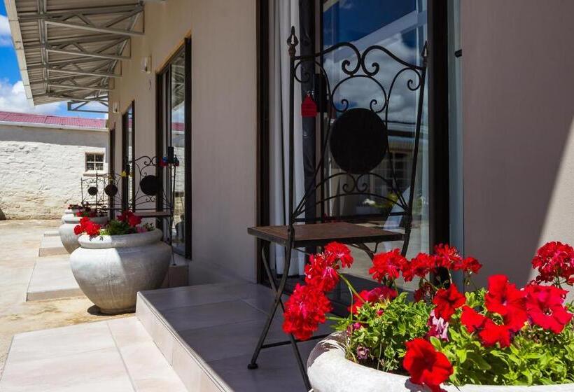 Четырехместный Номер Стандарт, Hazeldene Accommodation
