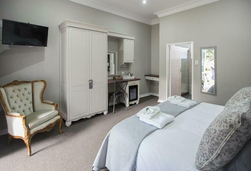 Люкс Deluxe Кровать Кинг, Familia Guesthouse