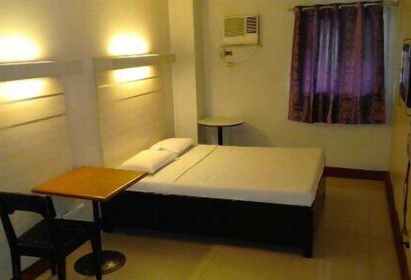 اتاق اکونومی, The Loft Inn