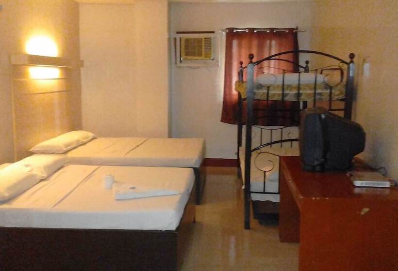 اتاق عادی, The Loft Inn