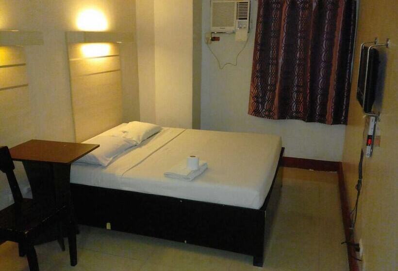 اتاق اکونومی, The Loft Inn