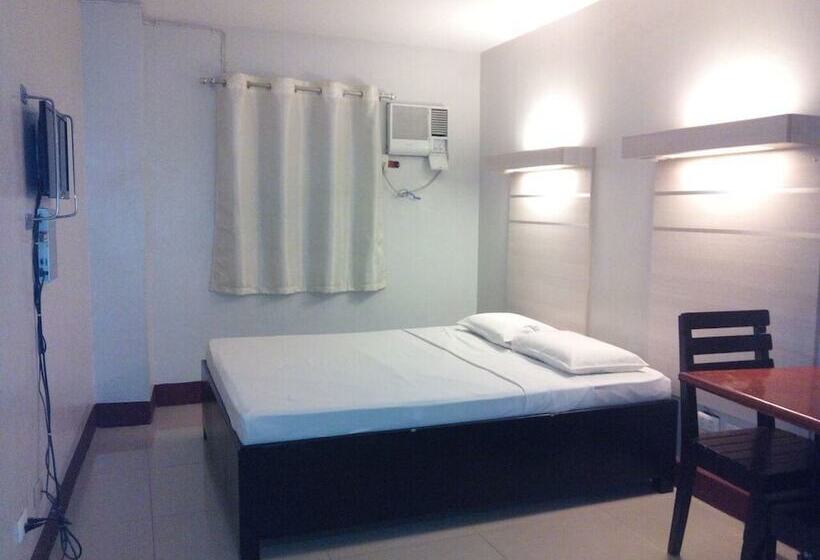 اتاق اکونومی, The Loft Inn