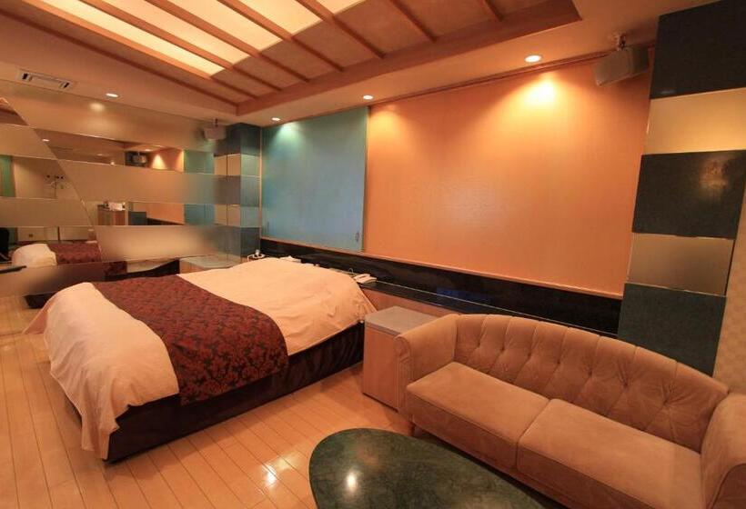 스탠다드 룸 킹사이즈 침대, Lala