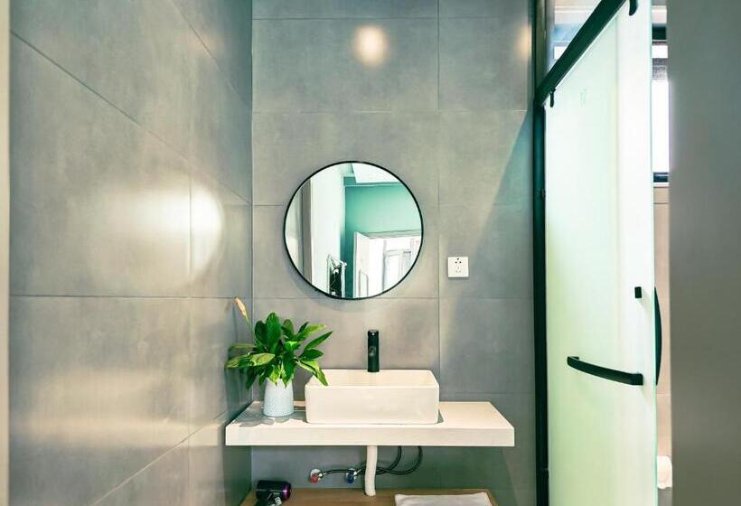 اتاق راحتی سه تخته, Yue Tong Farmer House