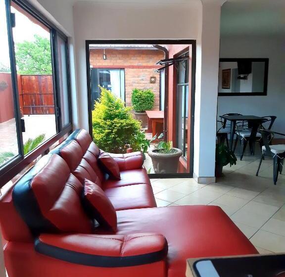 اتاق استاندارد, Niilo's Guesthouse