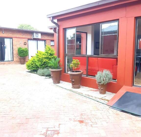 اتاق استاندارد, Niilo's Guesthouse