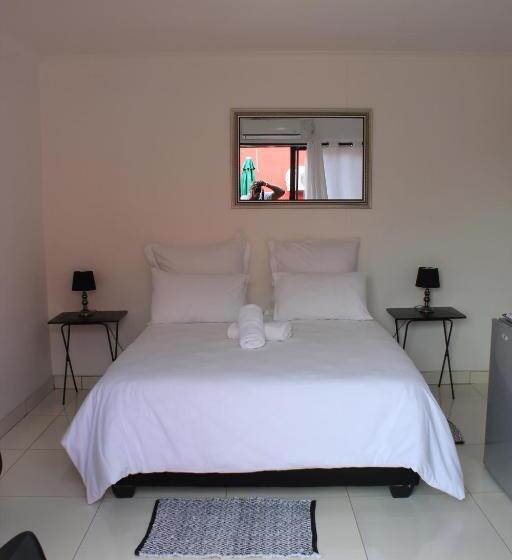 اتاق استاندارد, Niilo's Guesthouse