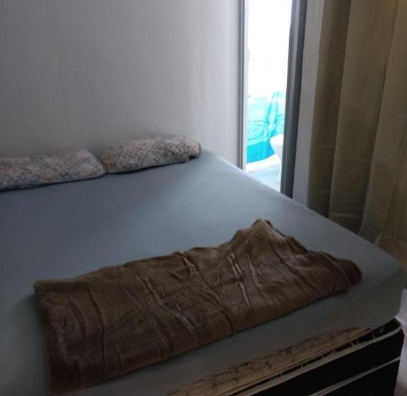 スイート, Pousada Doce Lar