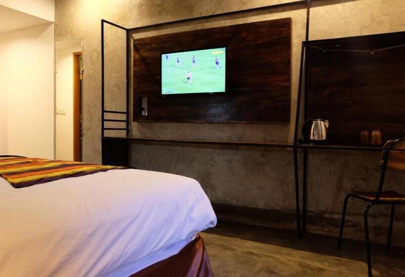 デラックスルーム, Semimpi