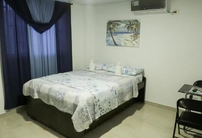 اتاق خانوادگی, Inn Bless Apart