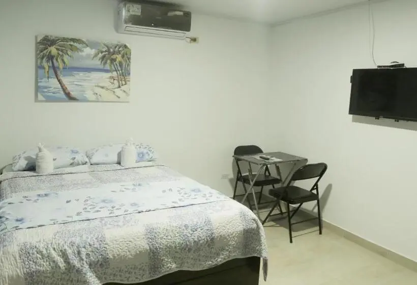 اتاق خانوادگی, Inn Bless Apart
