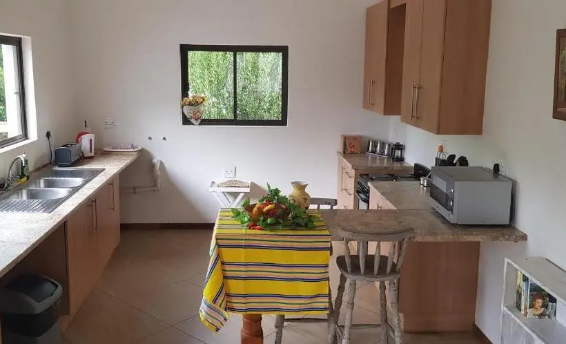 اتاق لوکس با بالکن, Millstream Inn Guest House