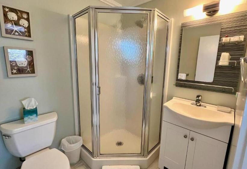 キングサイズベッドのスタンダードルーム, Dragonfly Guest House