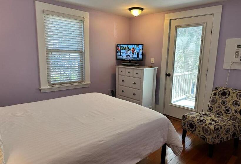 バルコニー付きスタンダードルーム, Dragonfly Guest House