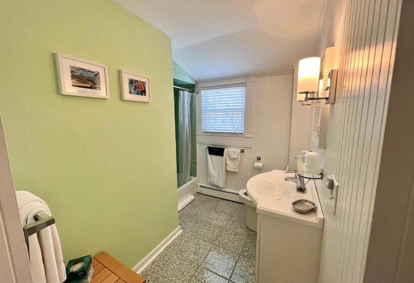 スタンダードルーム, Dragonfly Guest House