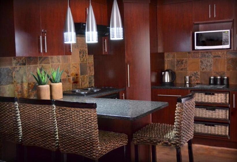 اتاق استاندارد با چشم‌انداز باغ, Krith Guest House