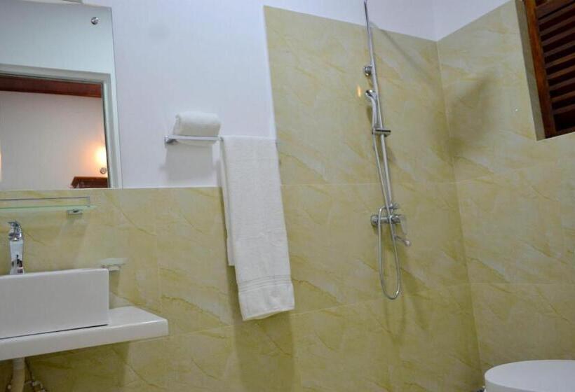 اتاق استاندارد با بالکن, Pivisuma Lodge