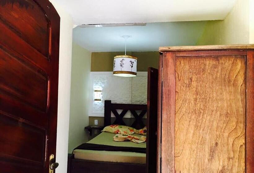 جناح, Pousada Acgua Residenz