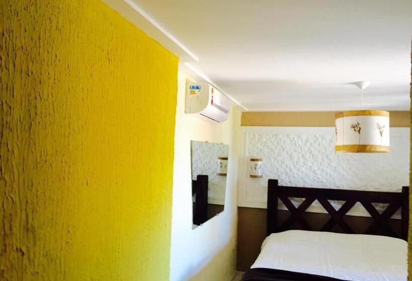 جناح, Pousada Acgua Residenz