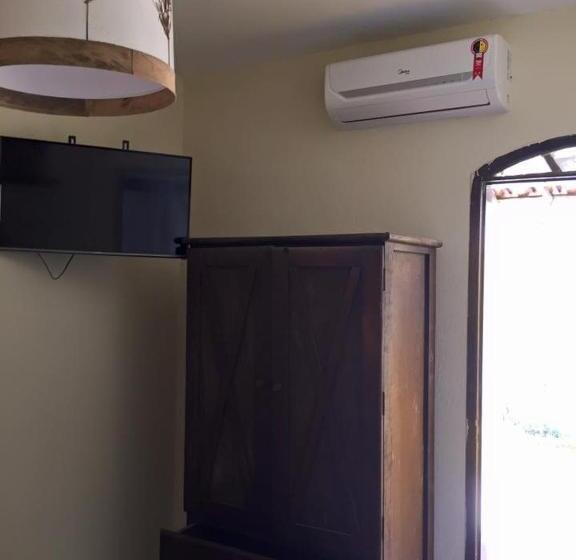 جناح, Pousada Acgua Residenz