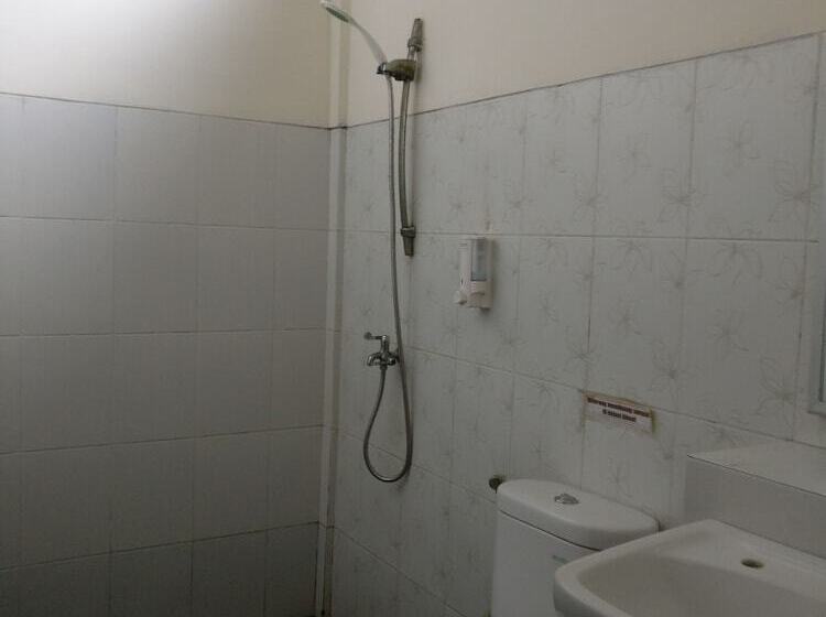 Delüks Oda, Wisma Liontine